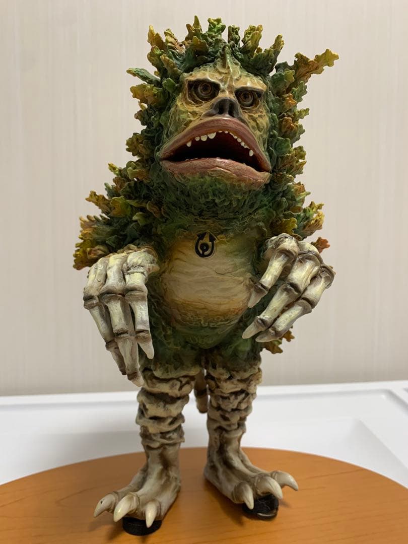 ガラモン　海洋堂　完成品