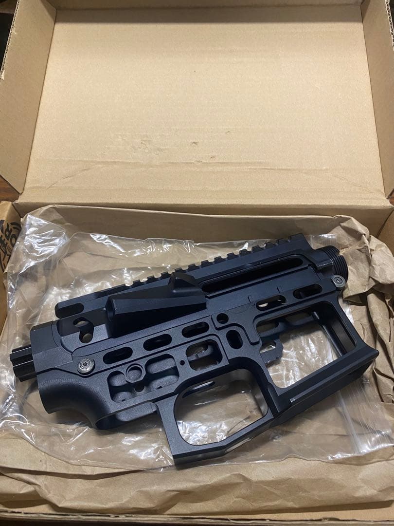 retro arms レシーバー　中古