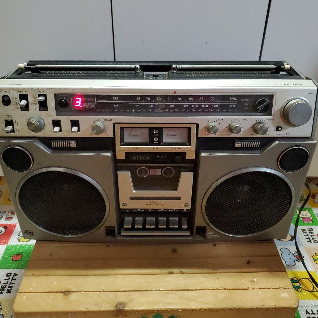 AIWA　昭和レトロ　 ラジオ　カセットレコーダー　通電確認済み　訳あり