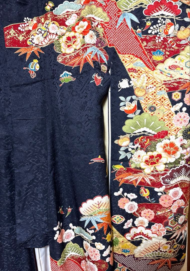 黝色 吉祥 古典柄 振袖 身丈160