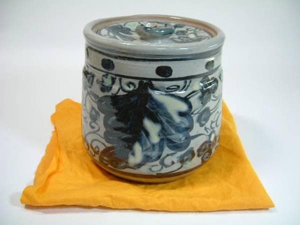 水指■染付唐草図水指 草花 葉 窯印有り 茶器 みずさし 古美術 お茶道具■