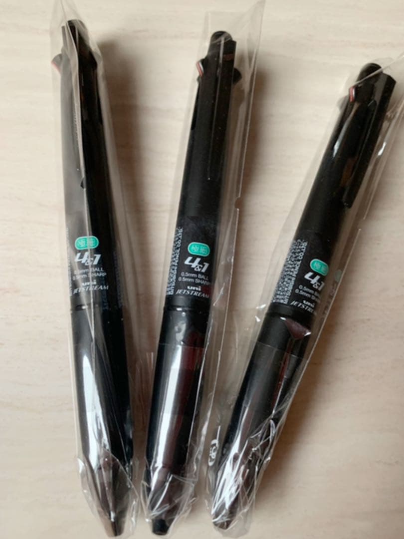 ジェットストリーム JETSTREAM 4＆1 限定 オンカラー ブラック 3本