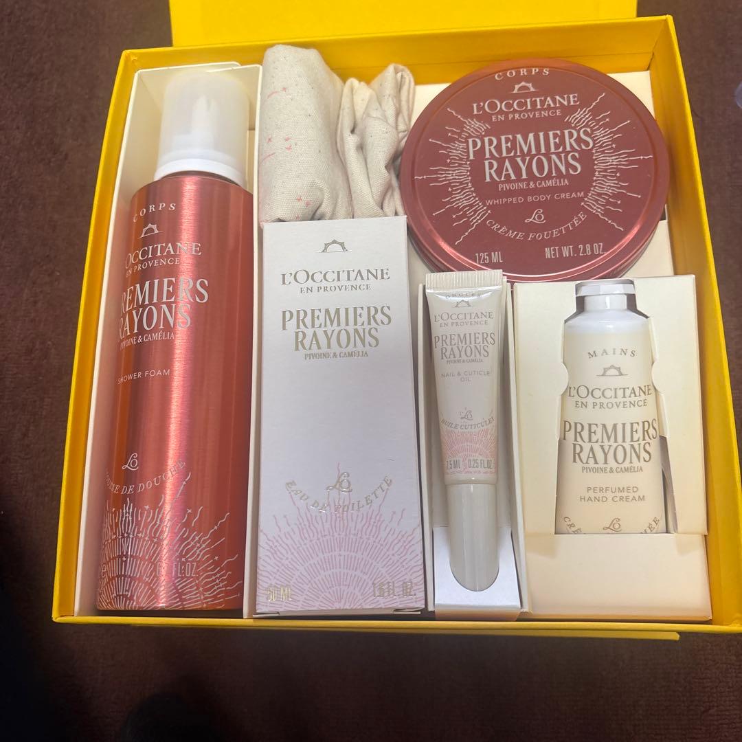 ロクシタン プルミエール レイヨン シークレットコンプリート