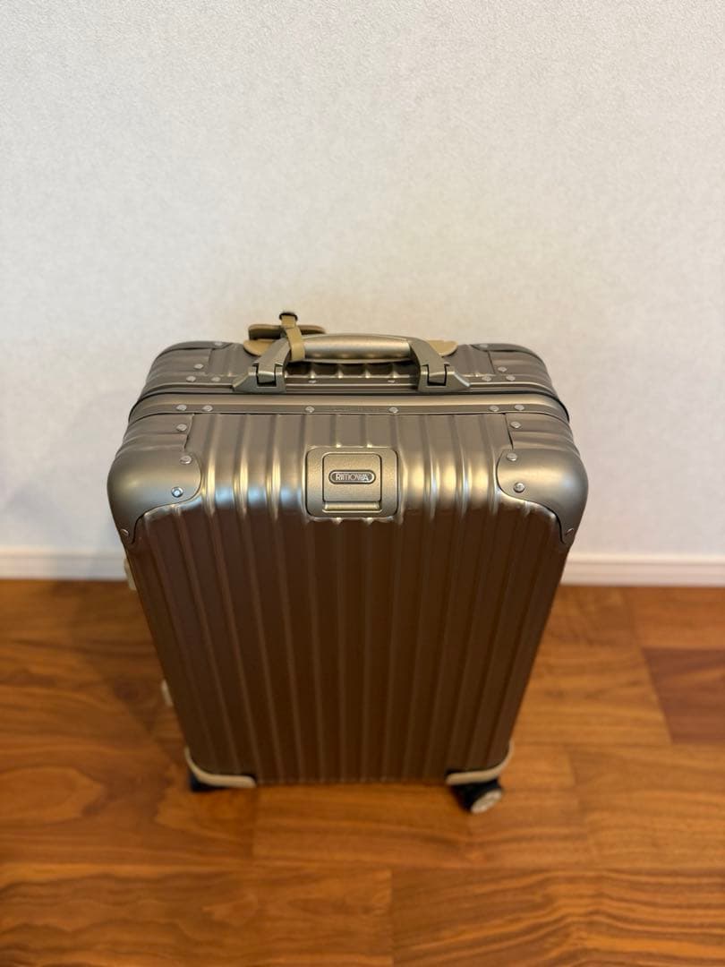⭐️ 未使用級⭐️　RIMOWA TOPAS チタニウム　マルチウィール　ゴールド
