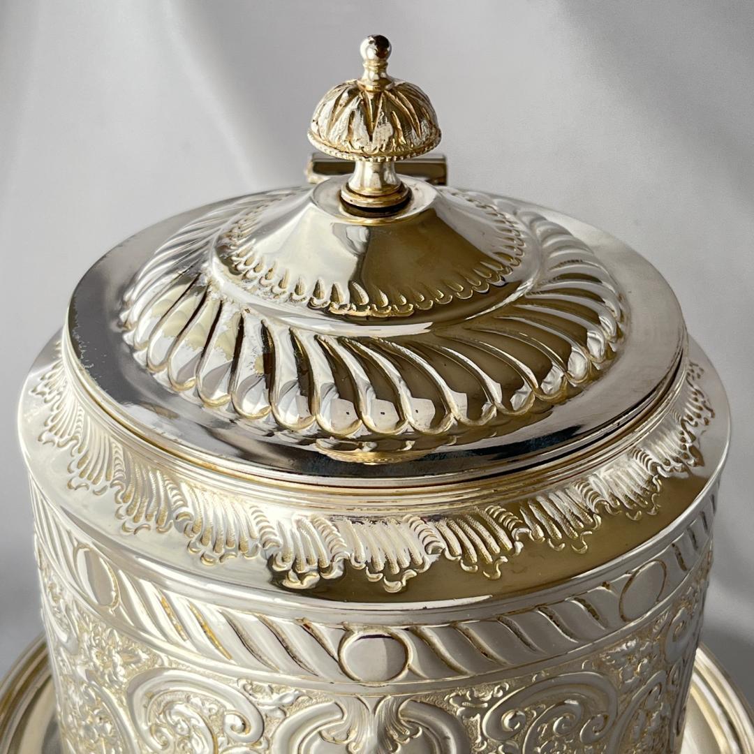 【Lee & Wigfull 】ビクトリアンのビスケットバレル /クッキージャー