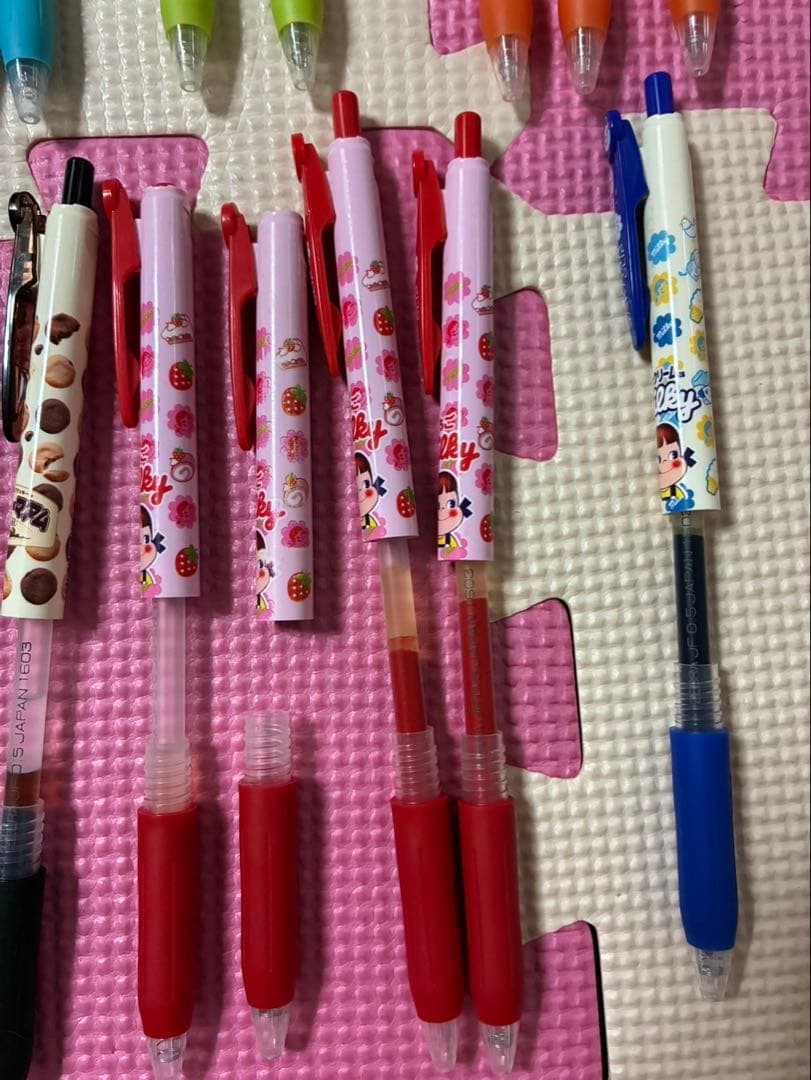 サラサ限定ペコちゃんボールペン22本