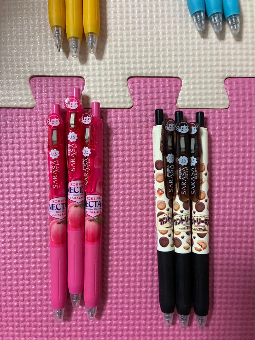 サラサ限定ペコちゃんボールペン22本