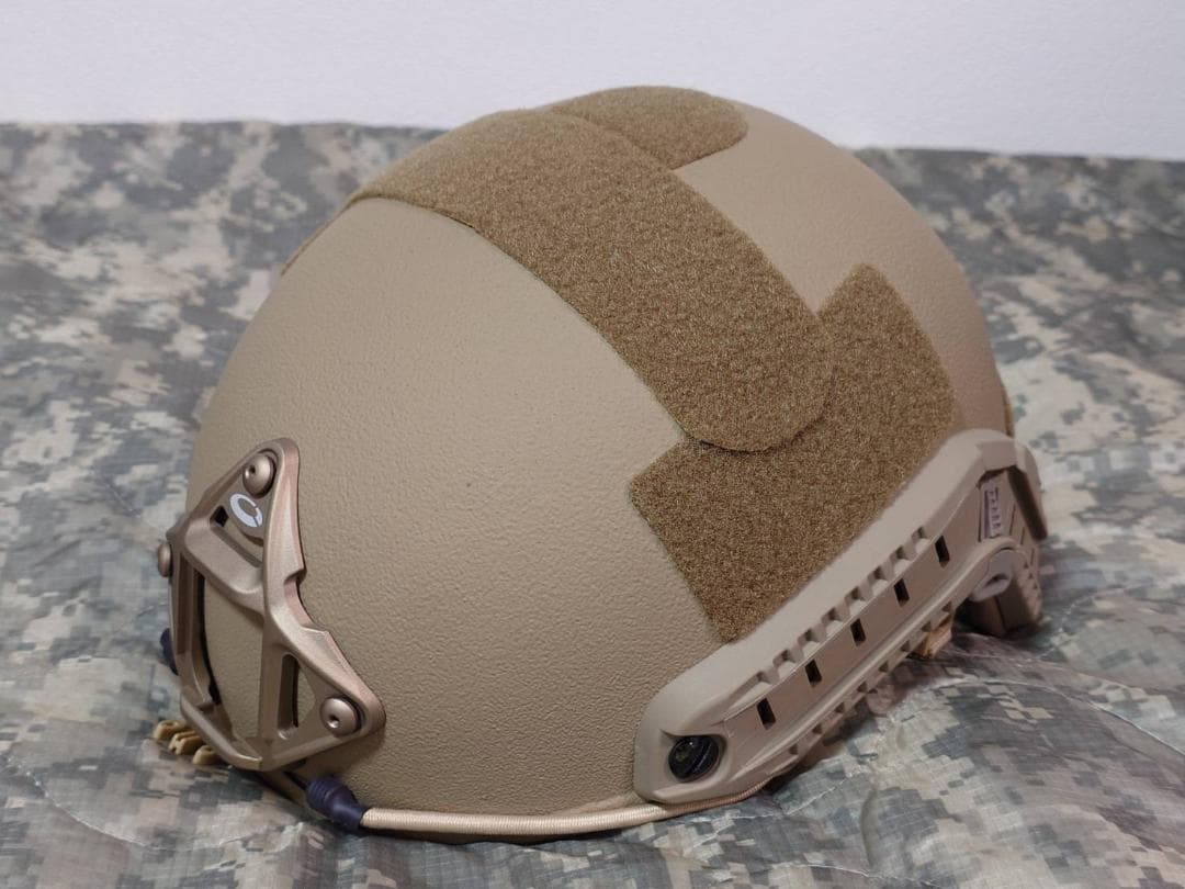 中華製 OPS-CORE FAST アラミドヘルメット M/Lサイズ レプリカ