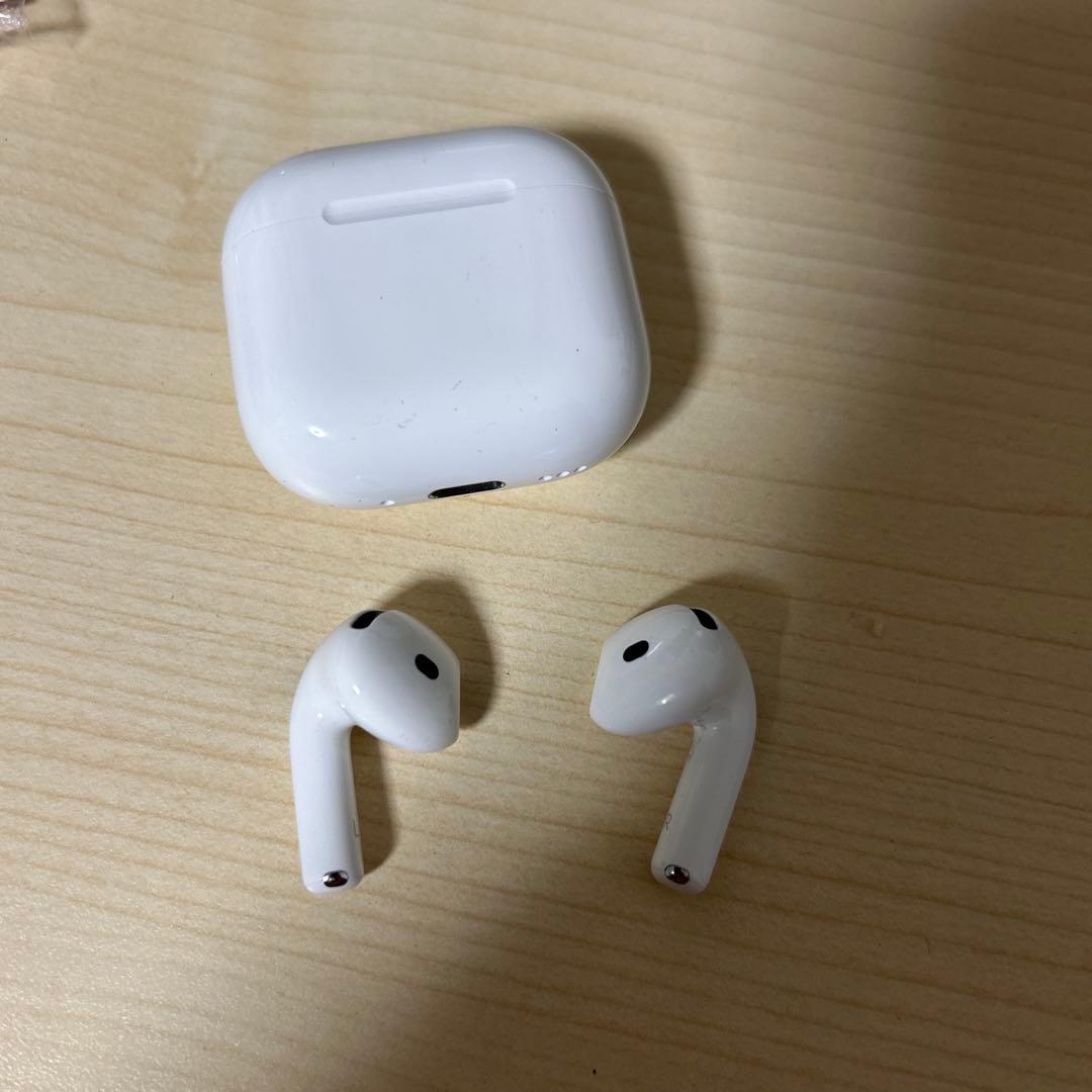 【AppleCare+付】Apple AirPods4 本体
