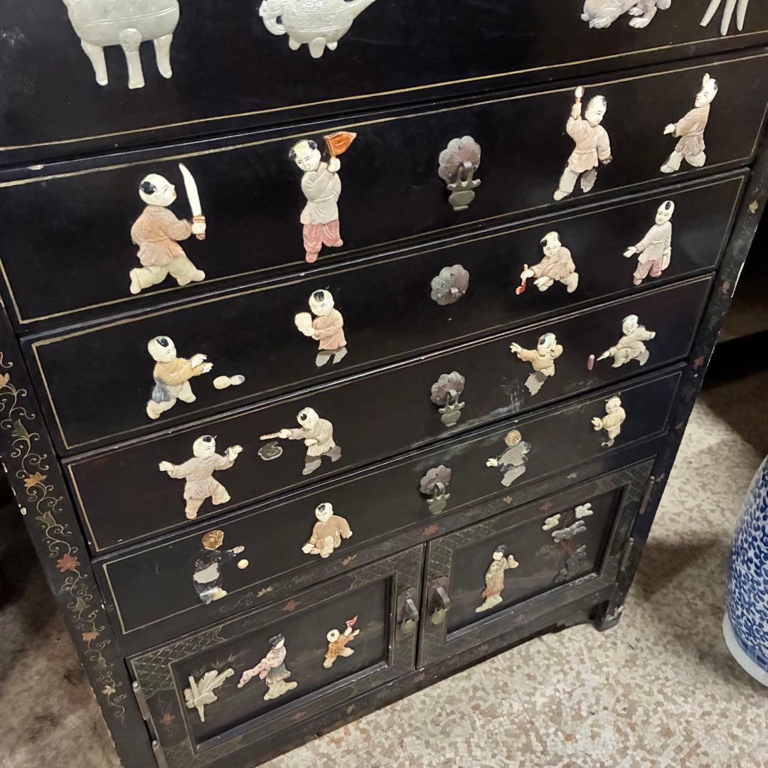 中国箪笥 黒漆 玉石細工 唐子 女官 花鳥図 中国美術 中国古玩 アンティーク