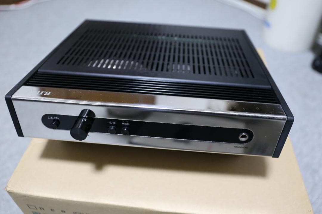 AURA アンプ Groove (美品）