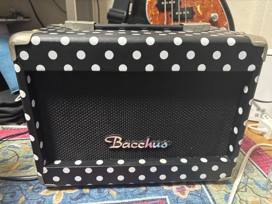 Bacchus バッカス　BBA-10 ベースアンプ