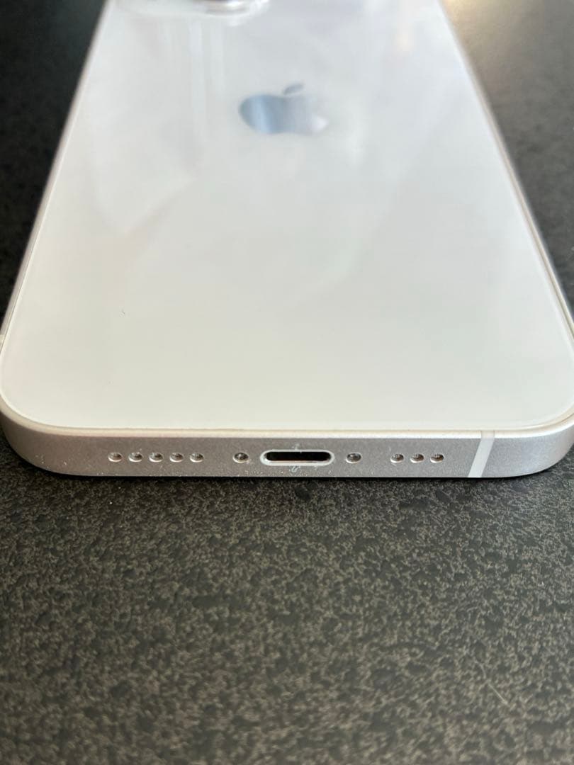 【訳あり】Apple iPhone13 SiMフリー ホワイト128GB