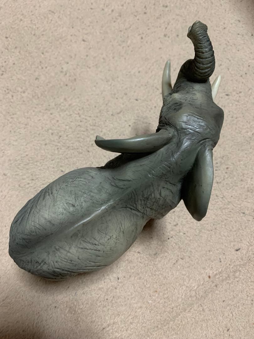 カスターニャ　イタリア製置物　 アンティーク　アフリカゾウ　castagna