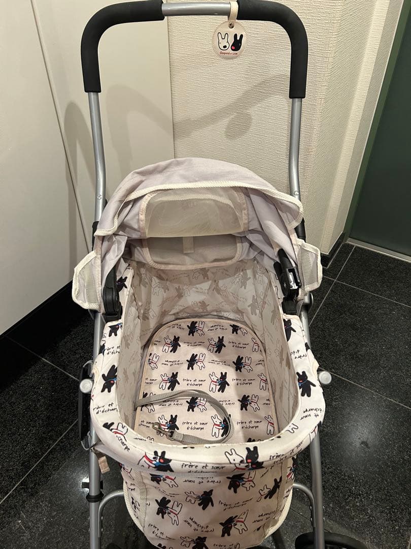 リサとガスパール柄のペットカート 折りたたみ式