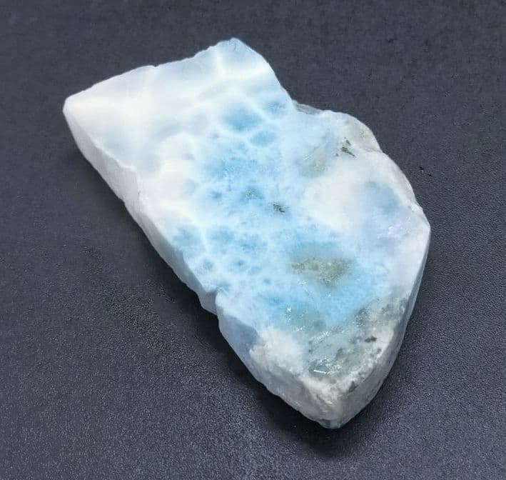 ラリマー原石のスライス②