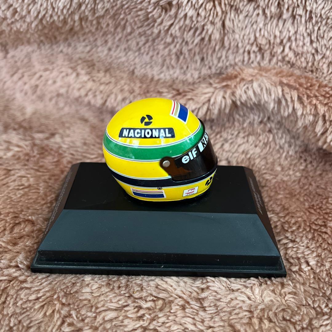レア品　ミニチャンプス　アイルトン・セナ 1/8サイズ【ミニチュアヘルメット】