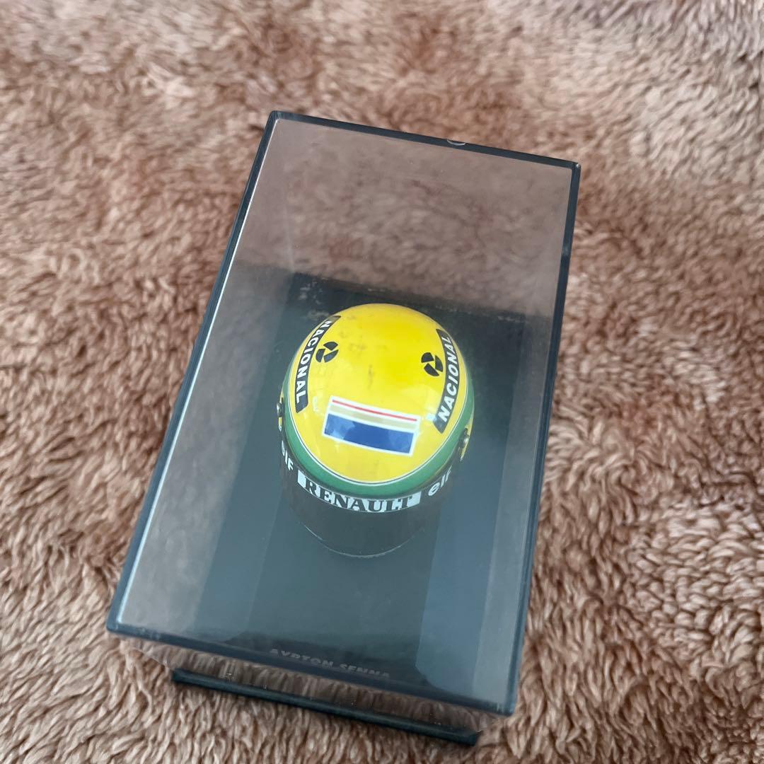 レア品　ミニチャンプス　アイルトン・セナ 1/8サイズ【ミニチュアヘルメット】