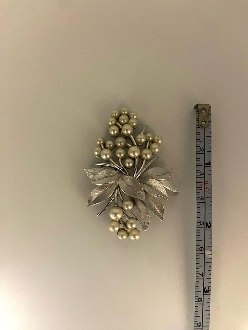 lotuscloud2025⭐️TRIFARI トリファリ ヴィンテージブローチ