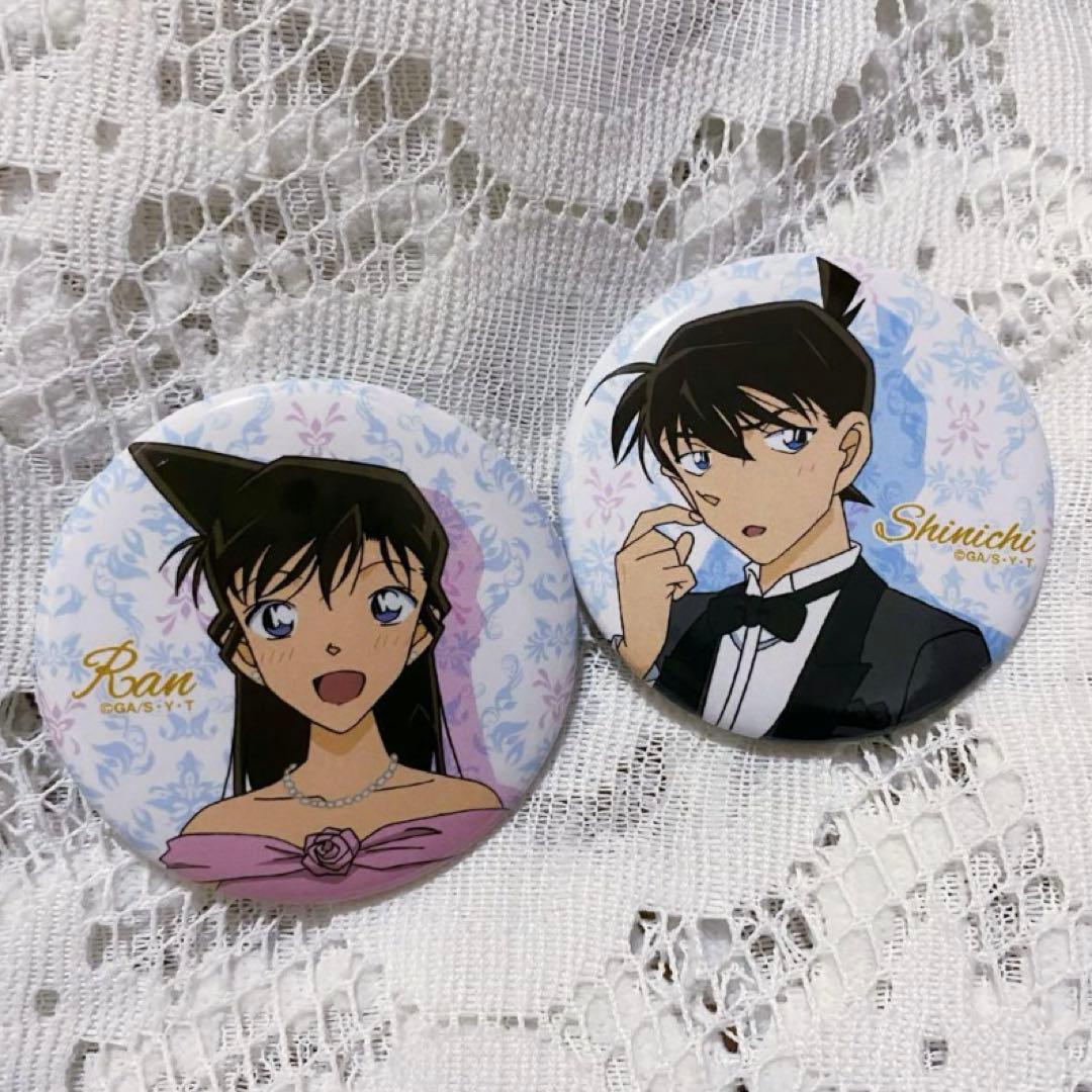 名探偵コナン 工藤新一 毛利蘭 缶バッジ エスケイジャパン