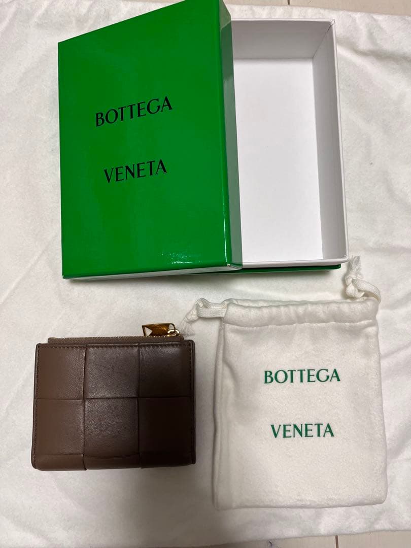 BOTTEGA VENETA ブラウン 二つ折り財布