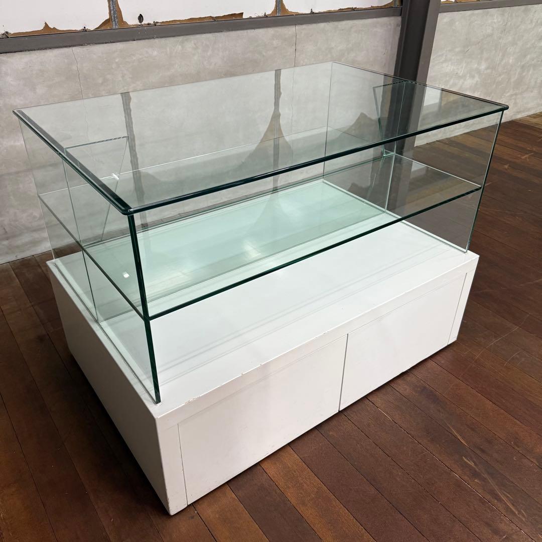 H17C2a 店舗什器 ショーケース