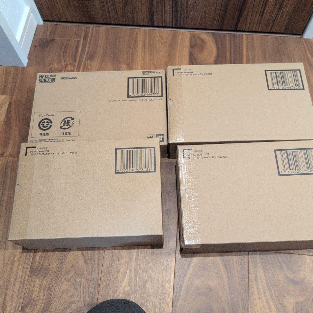 L ROBOT魂 ストライクフリーダムガンダム他二点