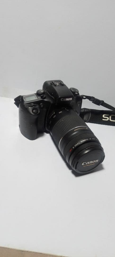 CANON EOS7 フィルムカメラ 中古品