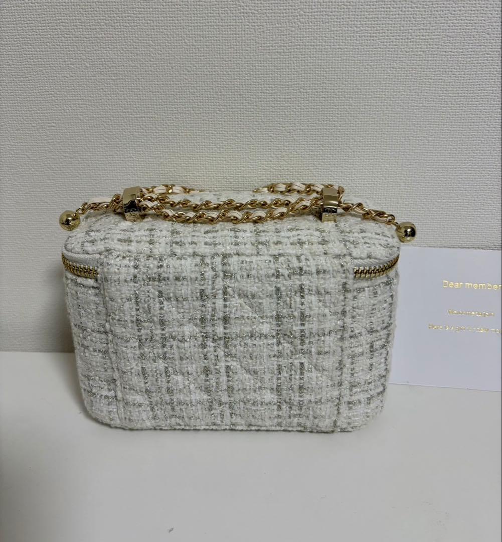 VIP限定　非売品 ツイードショルダーバッグBOX付　ホワイト