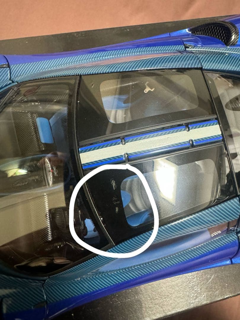 オートアート 1/18 ミニカー パガーニ