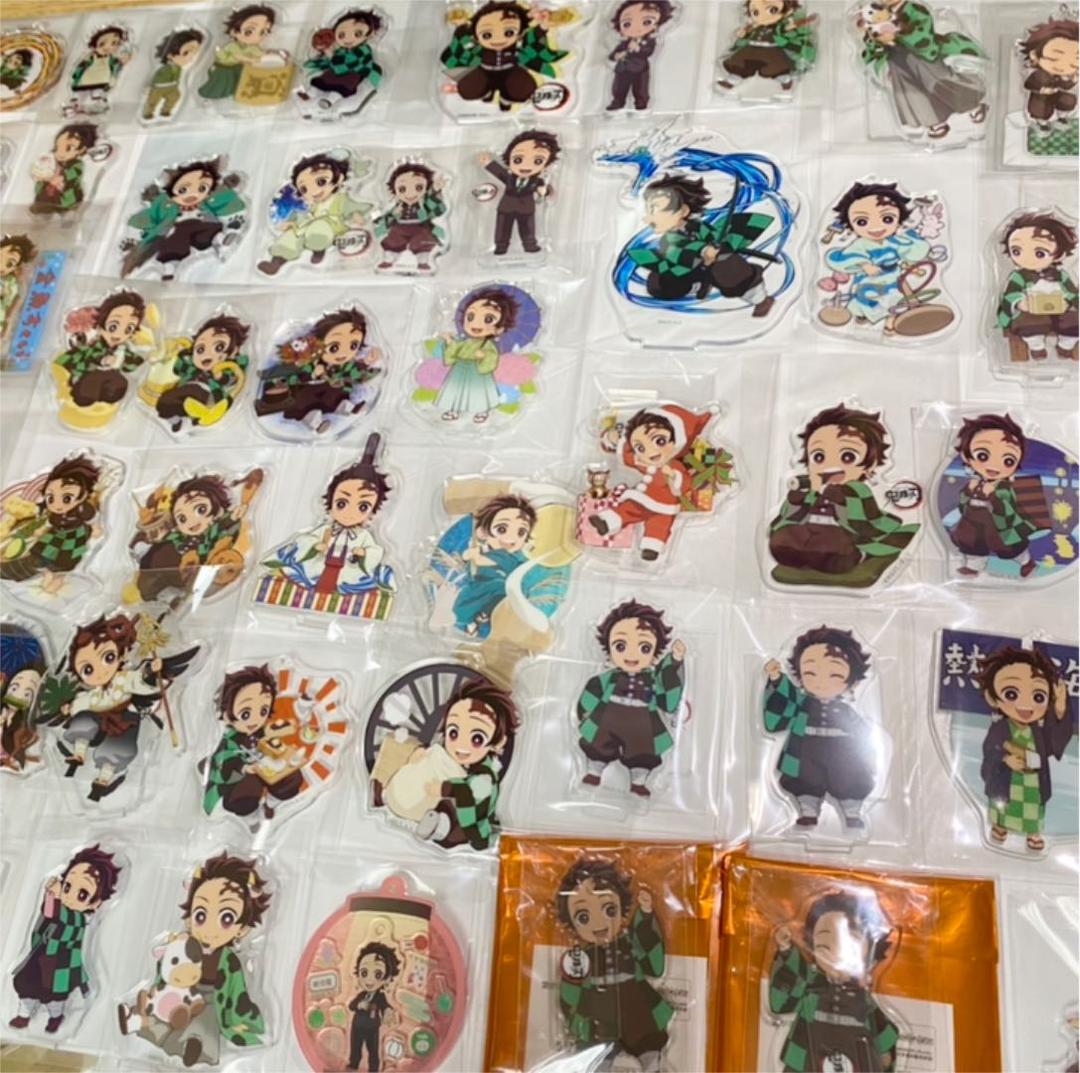 鬼滅の刃 竈門 炭治郎 アクリルスタンド アクリルチャーム 52個 まとめ売り