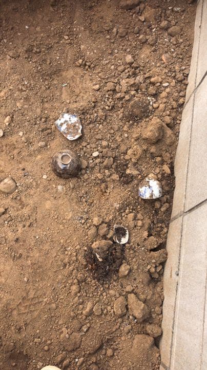 中国明時代青花(染付)纏枝牡丹　扁形花瓶