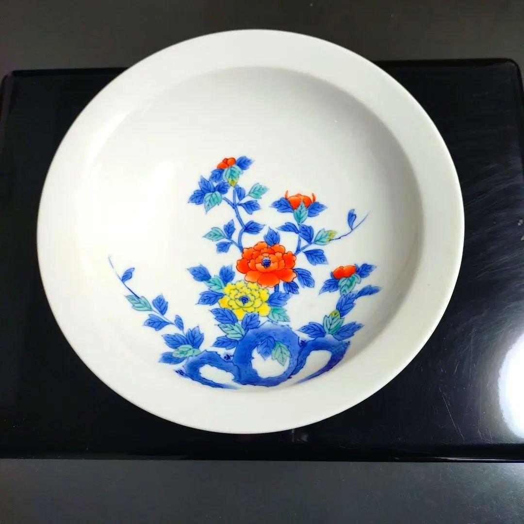 肥前大川内山　鍋島謹製　染錦牡丹画8寸高台　櫛歯文様　色鍋島　菓子器　共箱付き