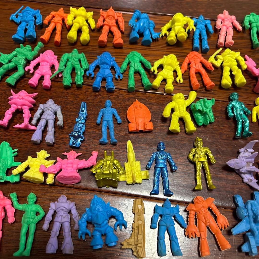 ガンダム消しゴム人形１００個まとめてセット⭐︎ガン消し⭐︎消ゴム⭐︎昭和当時物