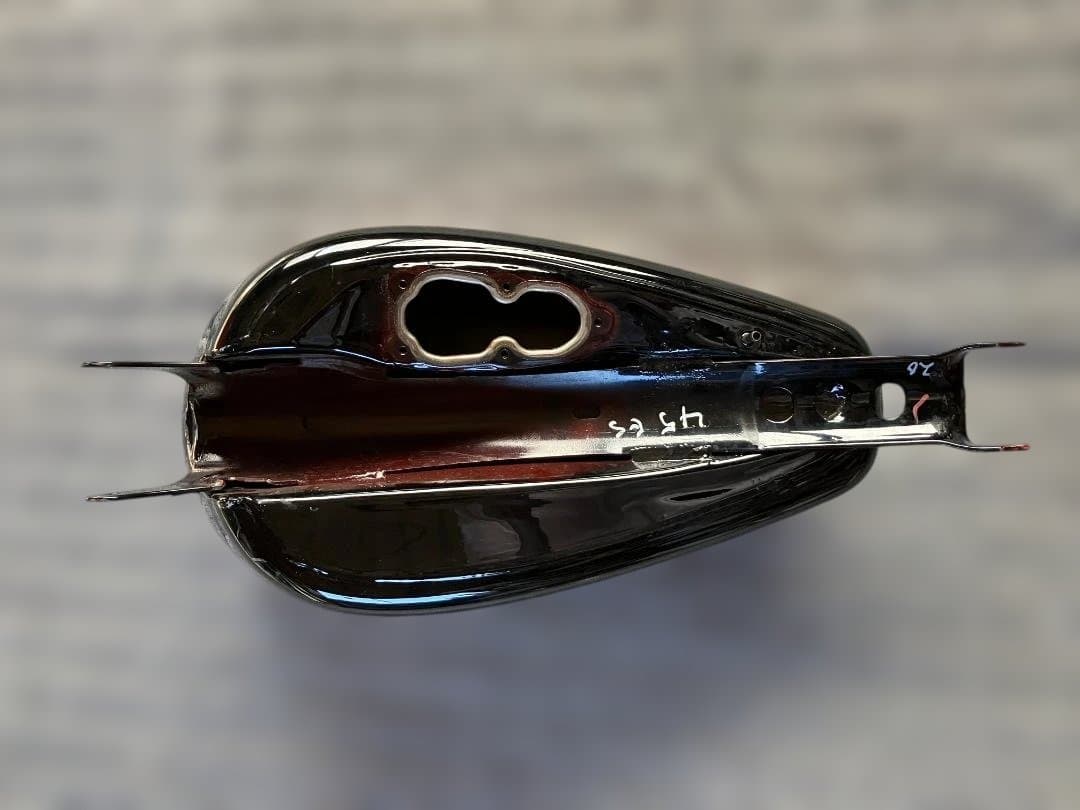 HARLEY-DAVIDSON インジェクション　タンク