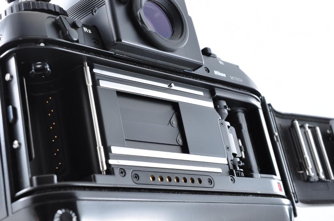 Nikon F4S 一眼レフカメラ MB-21付き 露出OK 液晶漏れなし 後期