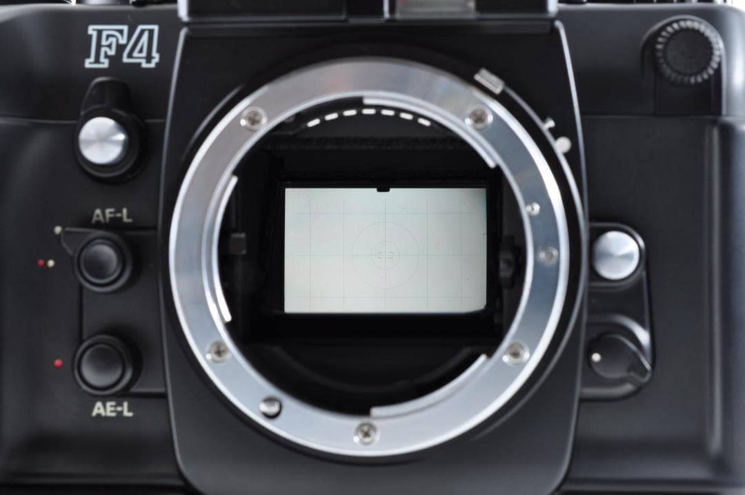 Nikon F4S 一眼レフカメラ MB-21付き 露出OK 液晶漏れなし 後期