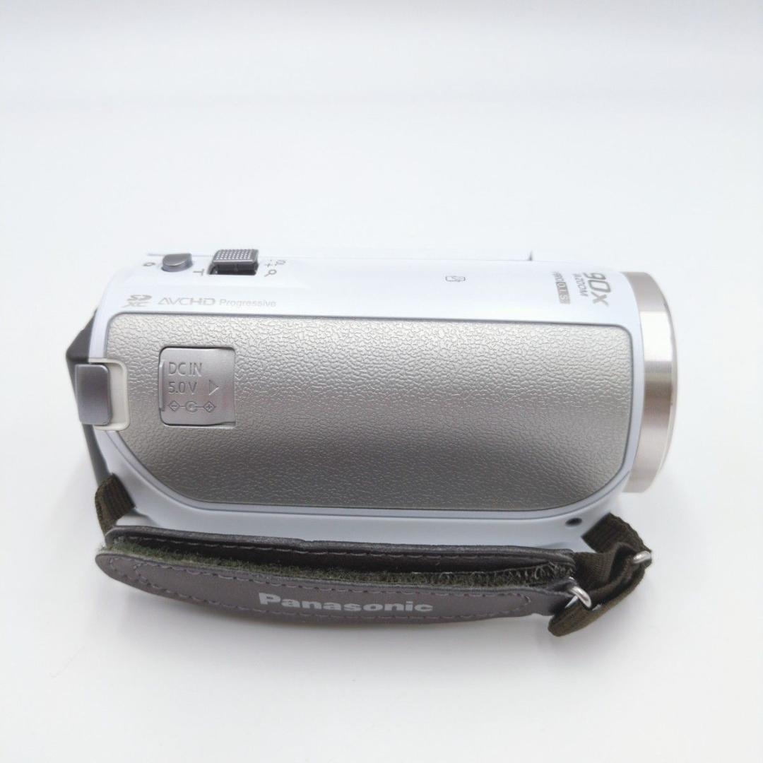 未使用級 Panasonic HC-V550M ビデオカメラ ホワイト 箱付