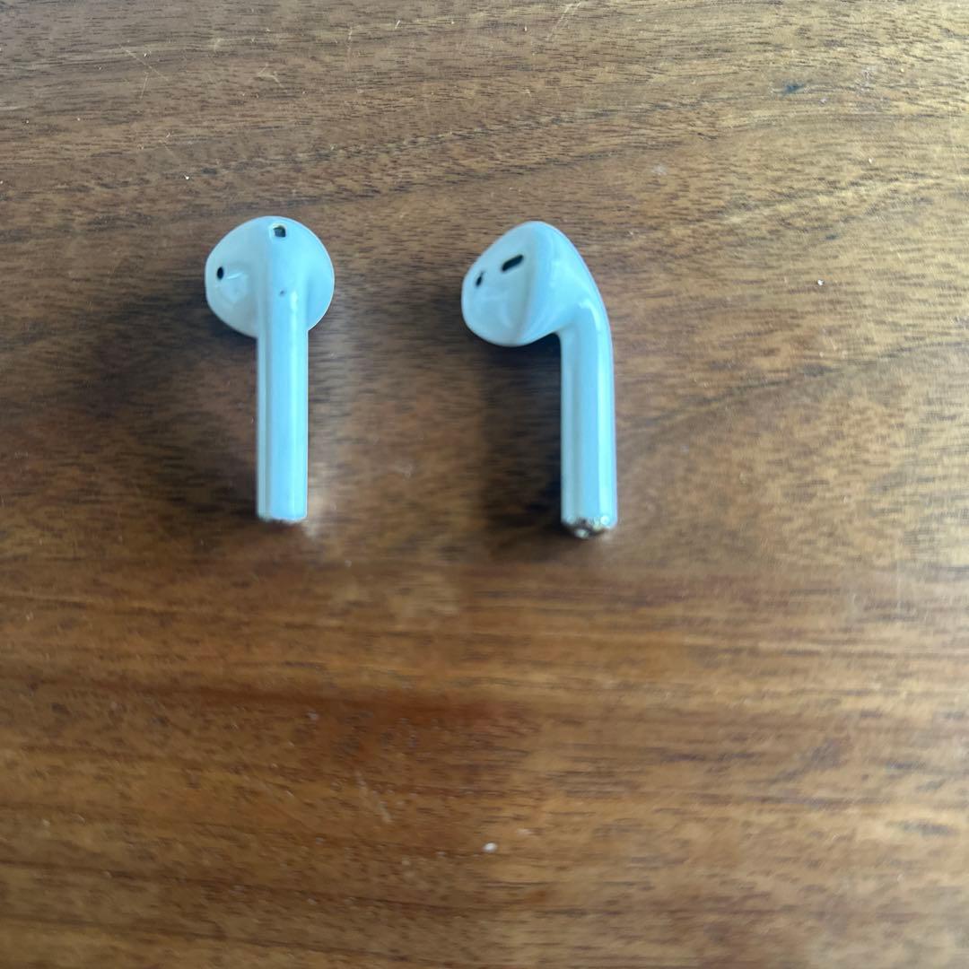 Apple Bluetoothワイヤレスイヤホン AirPods