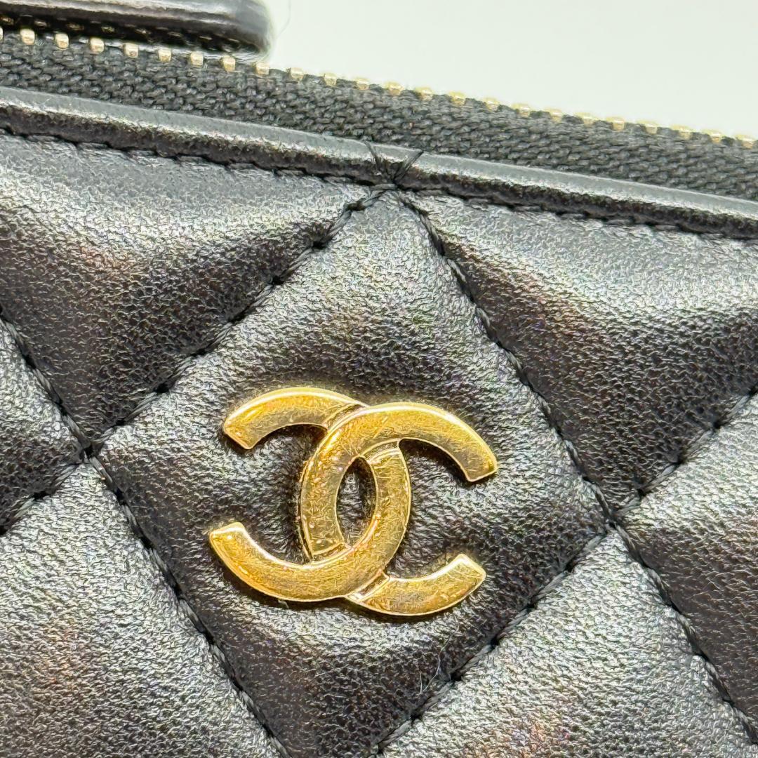 CHANEL シャネル　マトラッセ　チェーン付きカードケース　ケース