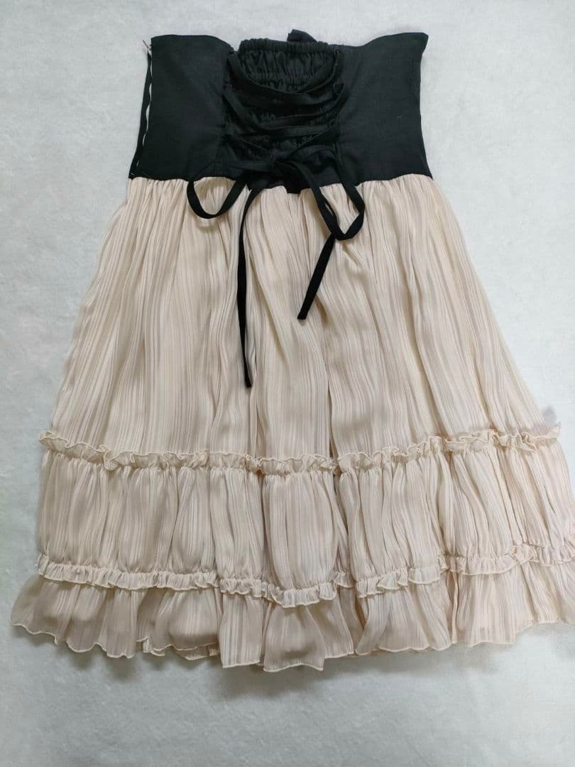 Innocent World フレアスカート 黒クリーム