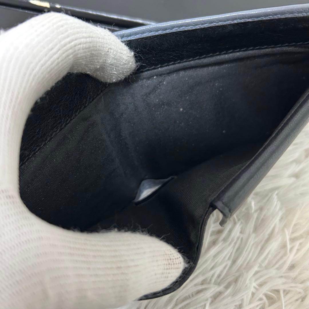 【希少カラー✨スタッズ/ユニセックス】ジミーチュウ　二つ折り財布　ブルー　レザー