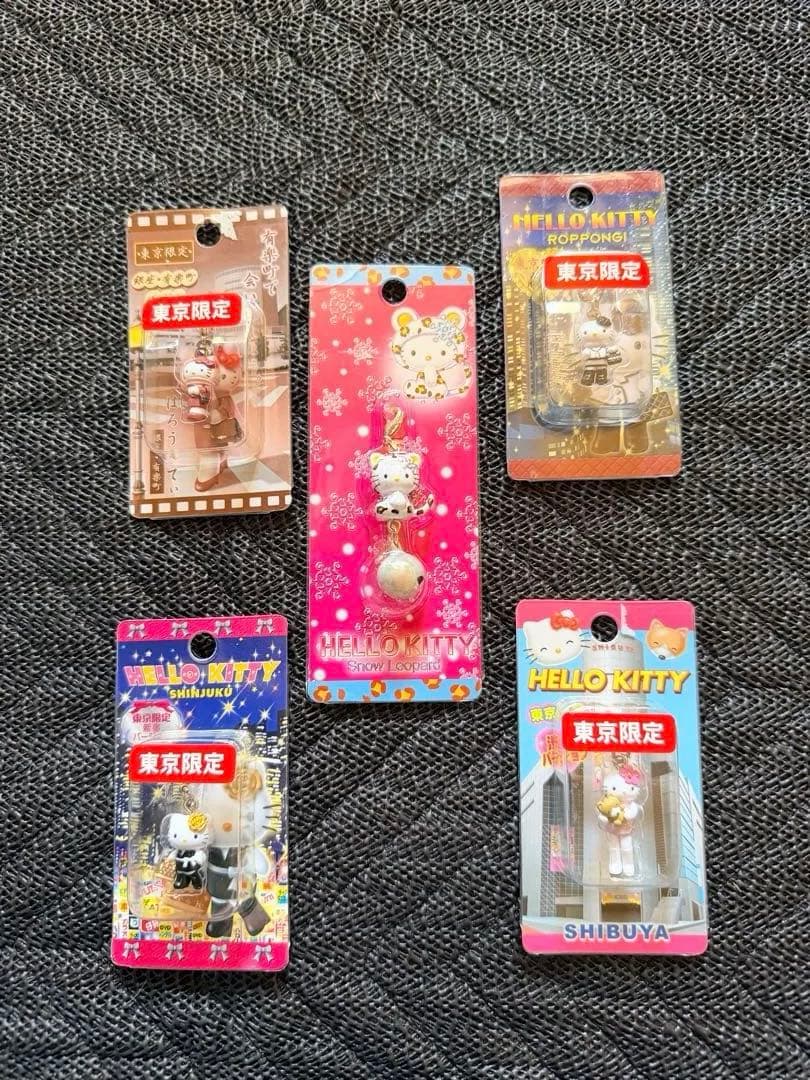 ハローキティ ストラップ セット ４００個まとめ売り