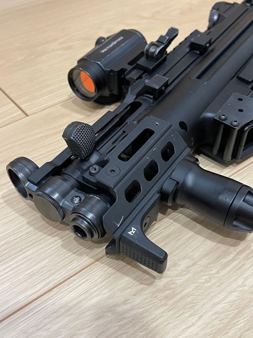 東京マルイ MP5K HC ハイサイクル 外装カスタム+おまけ（ドットサイト）