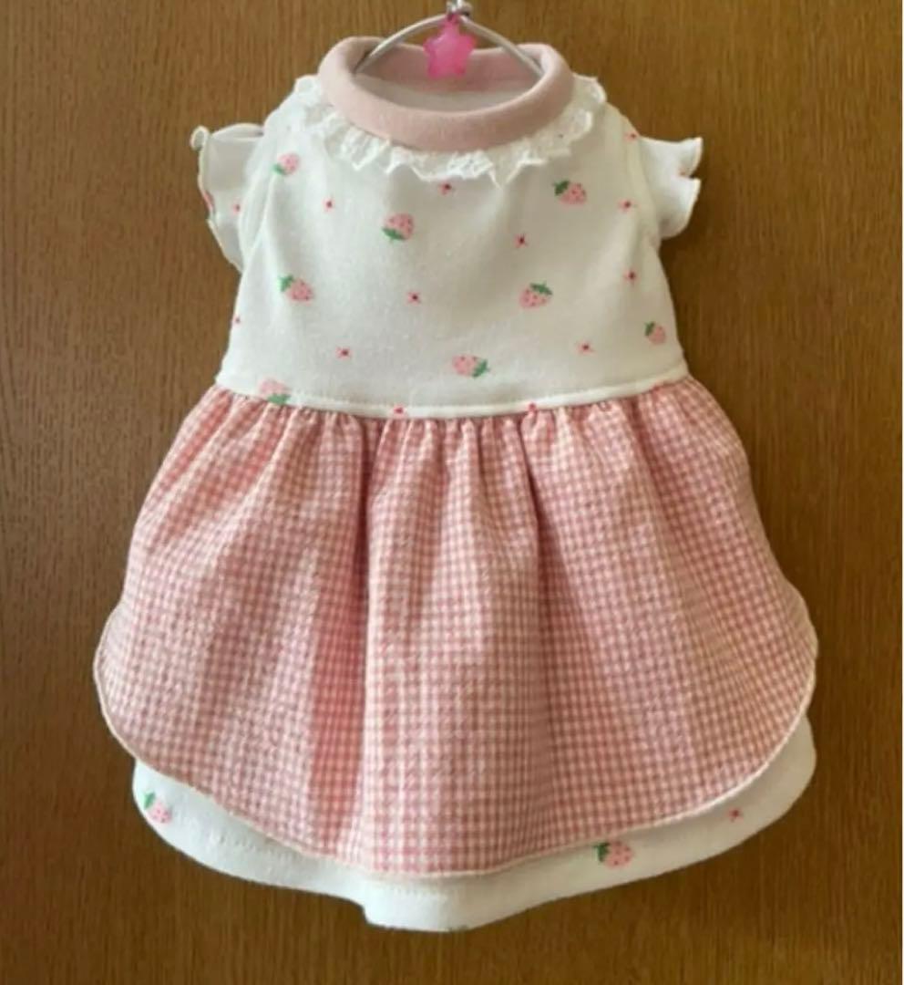 ハンドメイド犬服　お袖フリルのエプロンドレス　ピンク苺ちゃん★お袖変更可能