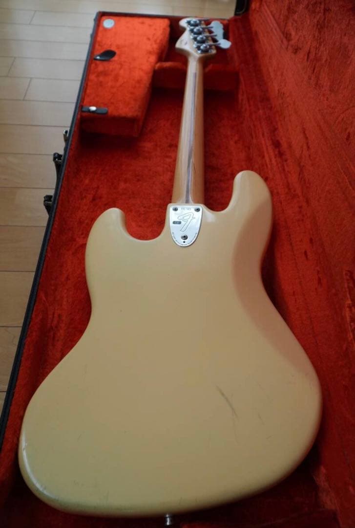 ベース Fender FSR American Vintage 75 JAZZ BASS