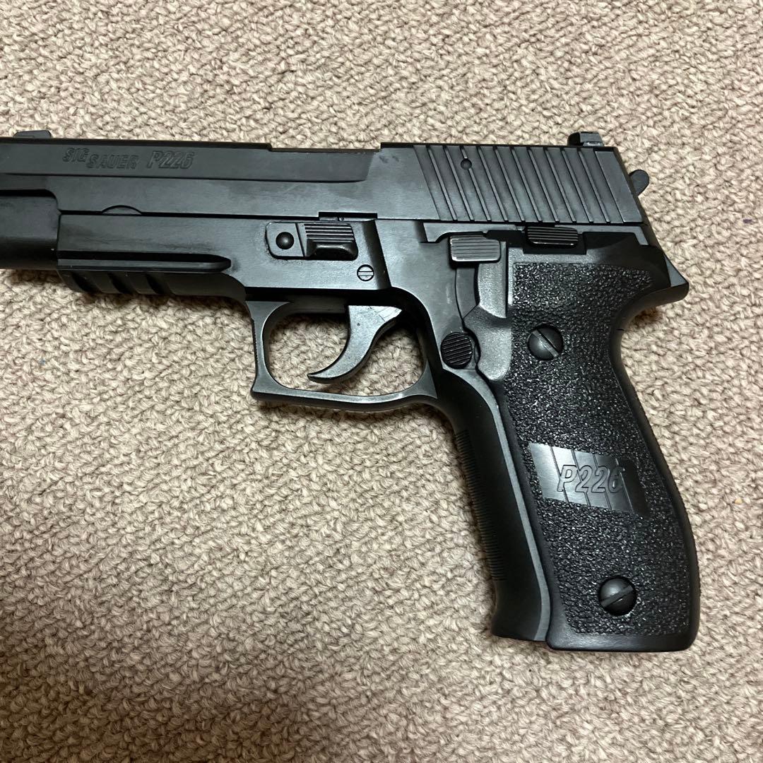 SIG SAUER P226 RAIL ガスガン