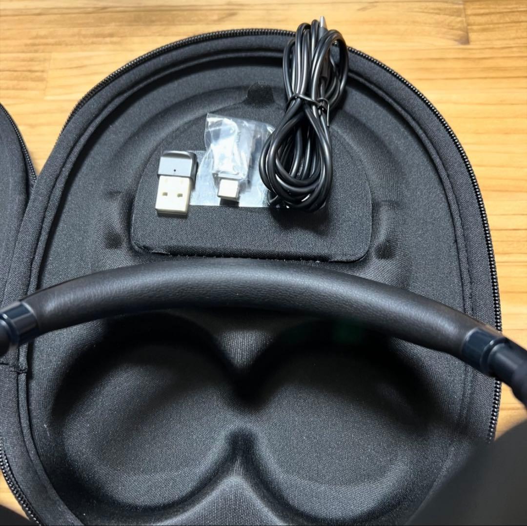 Anker PowerConf H700 ワイヤレスヘッドセット　充電スタンド付