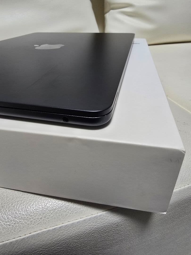 MacBook Air M2 16/512 Appleケアー残あり！