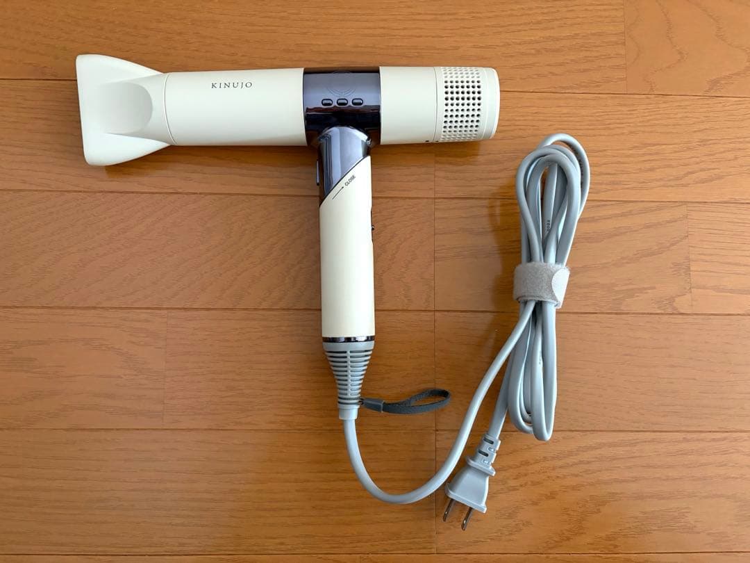 KINUJO ヘアドライヤー ホワイト　KH201